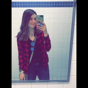 Meet your Posher, Mikayla